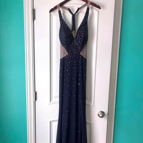 Ellie Wilde Prom Dress Size 4 